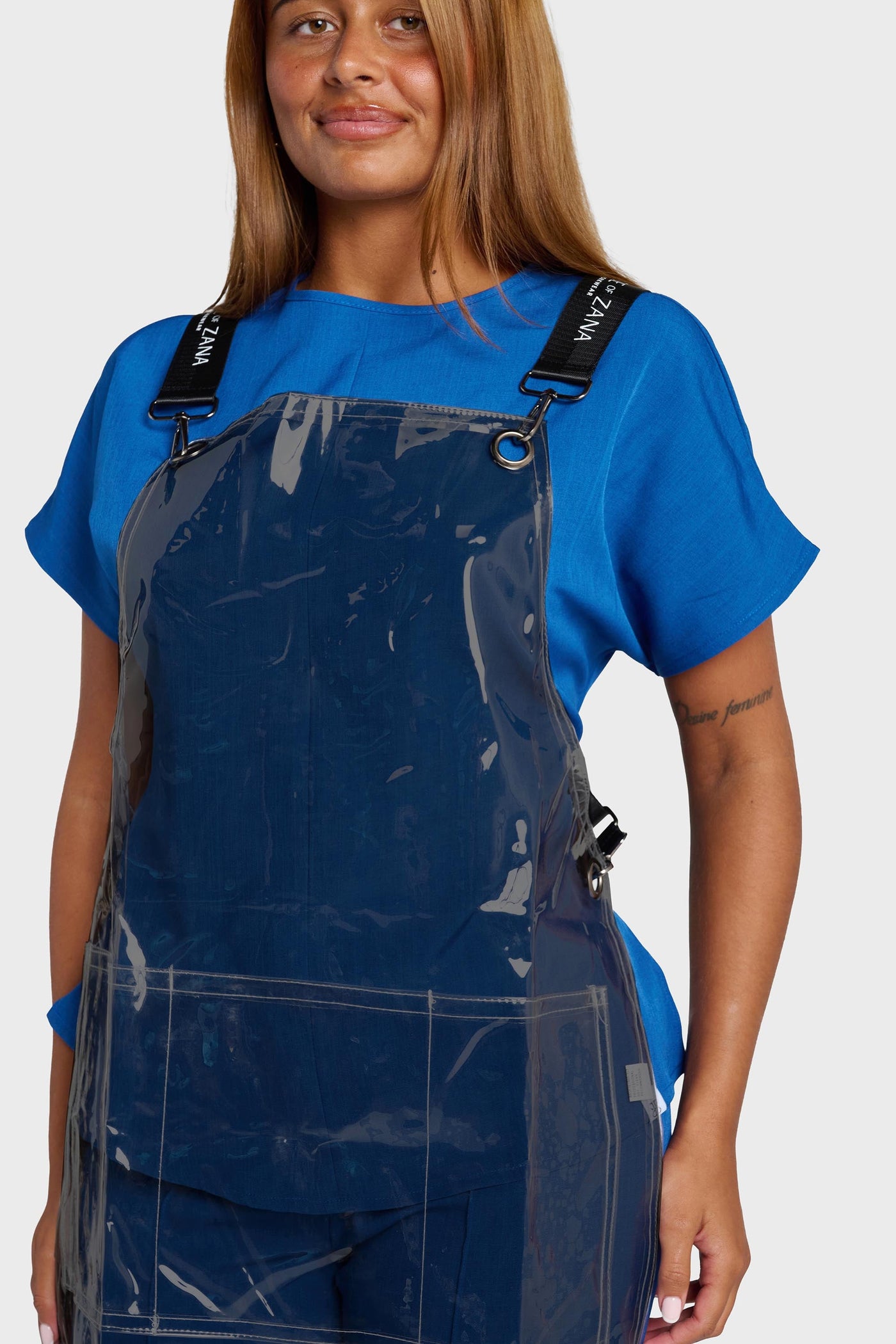 ArmorÉ Transparent Apron